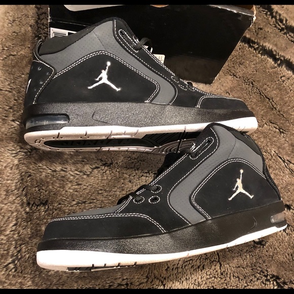Jordan 1 Fund 5/8ths Buy Air Jordan 1 Fund 5/8th  main image 4